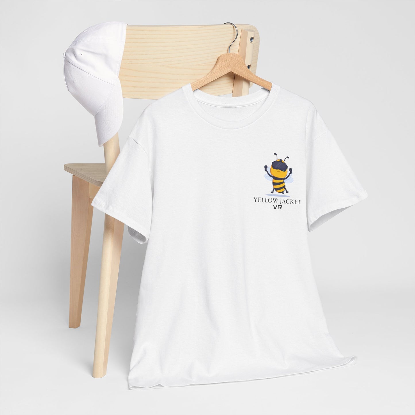 Yellow Jacket VR gaming (T-shirt)