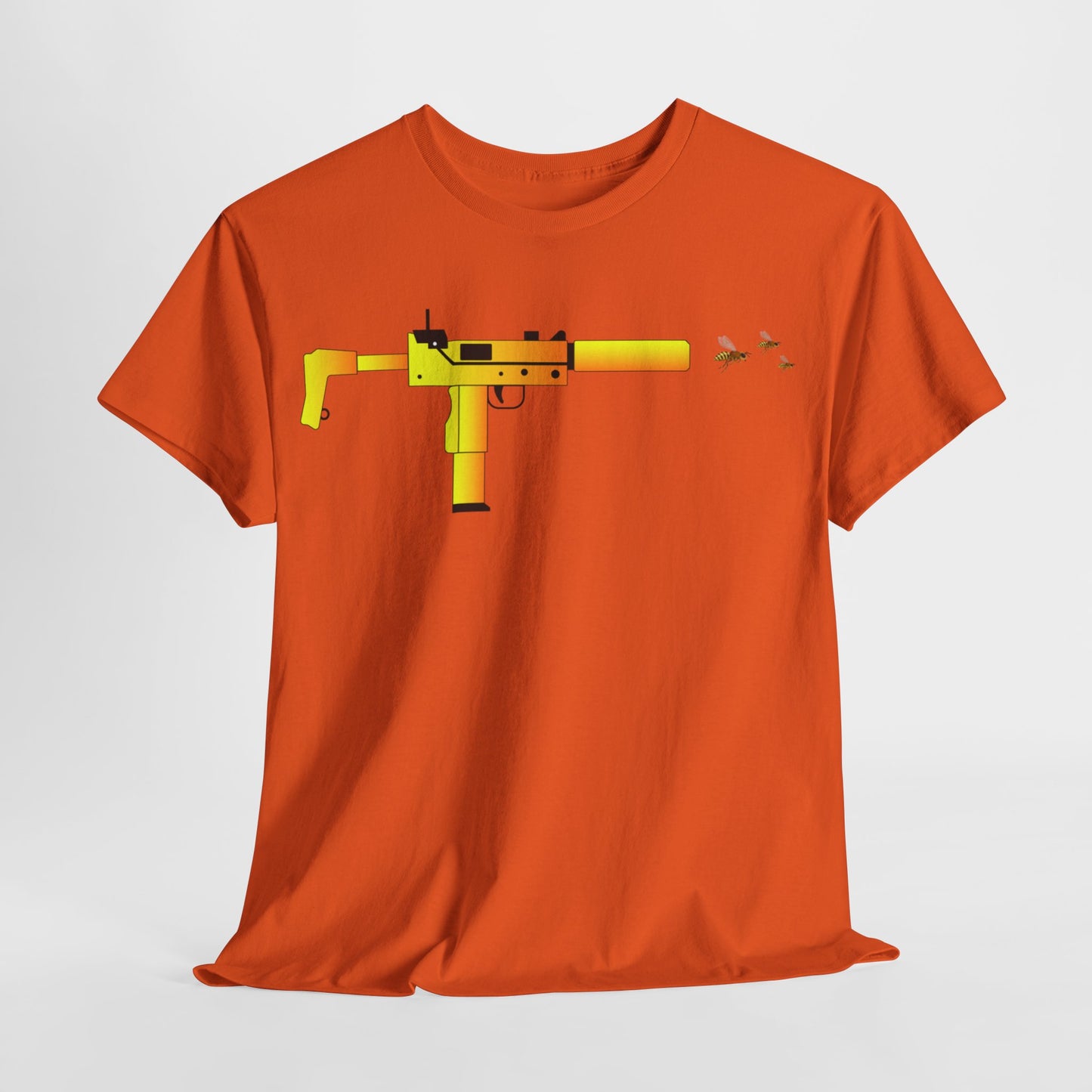 Mac 11 with Bee Bluntsm(T-shirt)