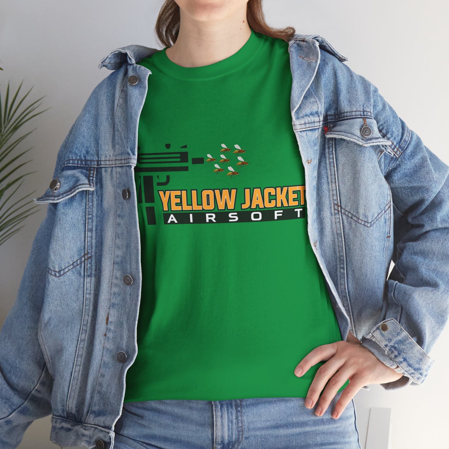 Mac 10 Yellow Jacket Airsoft (T-shirt)