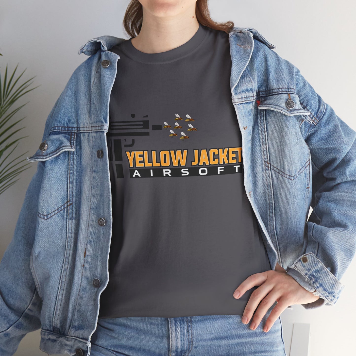 Mac 10 Yellow Jacket Airsoft (T-shirt)